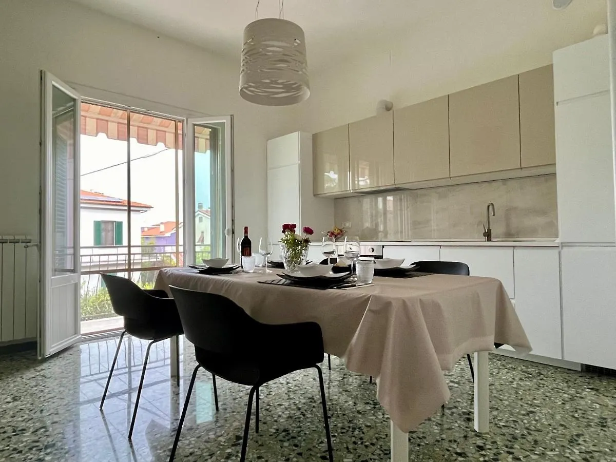 Apartament Holiday Vibes Piza